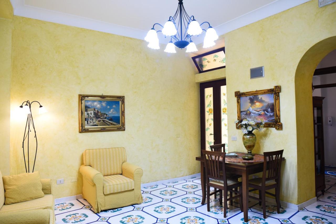 Residence Marina Corta Липари Екстериор снимка