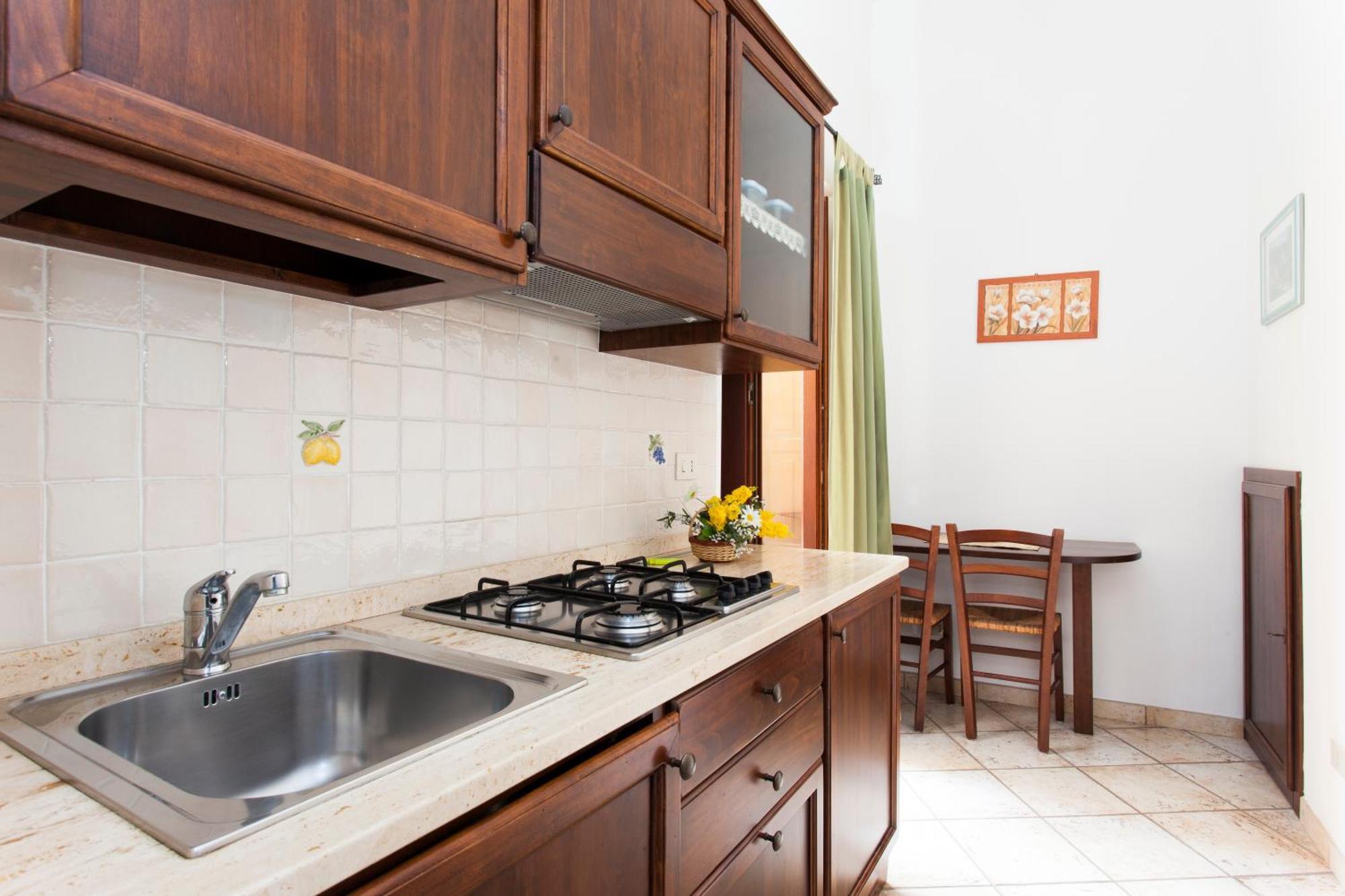 Residence Marina Corta Липари Екстериор снимка