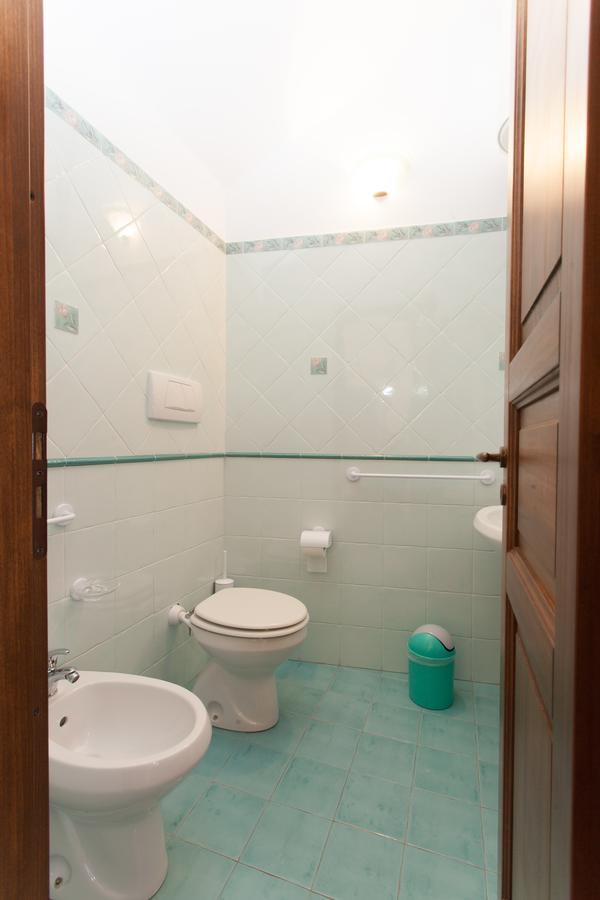 Residence Marina Corta Липари Екстериор снимка